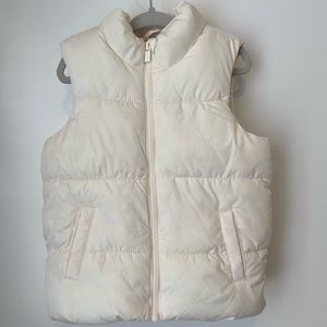TWO Old Navy Puffer Vest 4T Girls (buy one get one)
